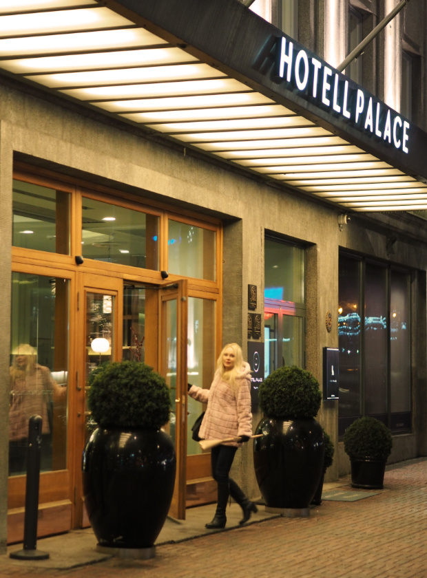 Palace sisäänkäynti